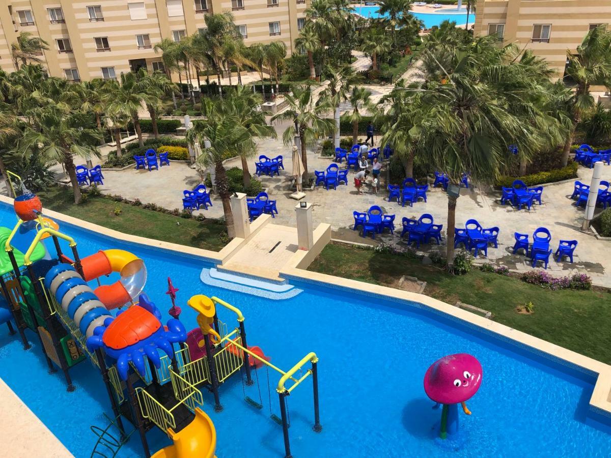 Grand Ocean El Sokhna Hotel Ain Sukhna Exterior photo The resort's water park